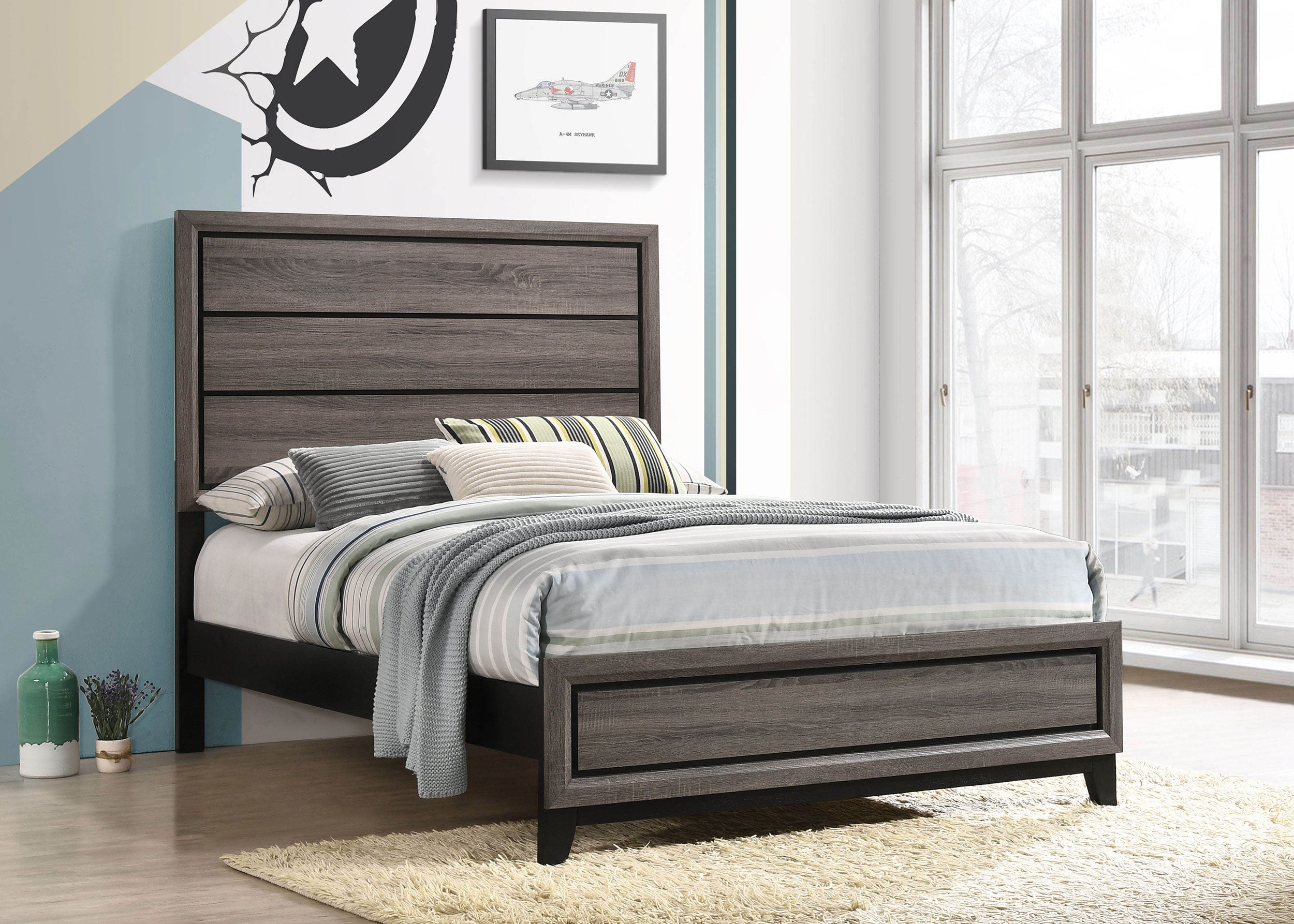 Watson Panel Bed