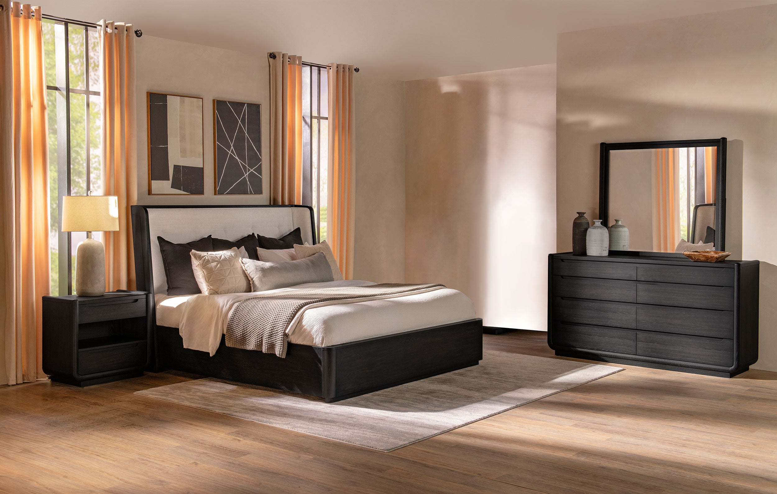 Leandro Bedroom Set