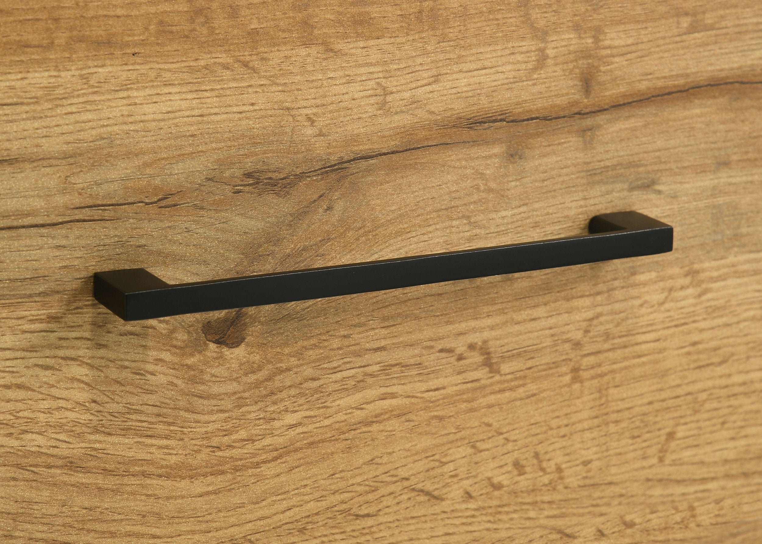 Kaywood Bedroom Sets