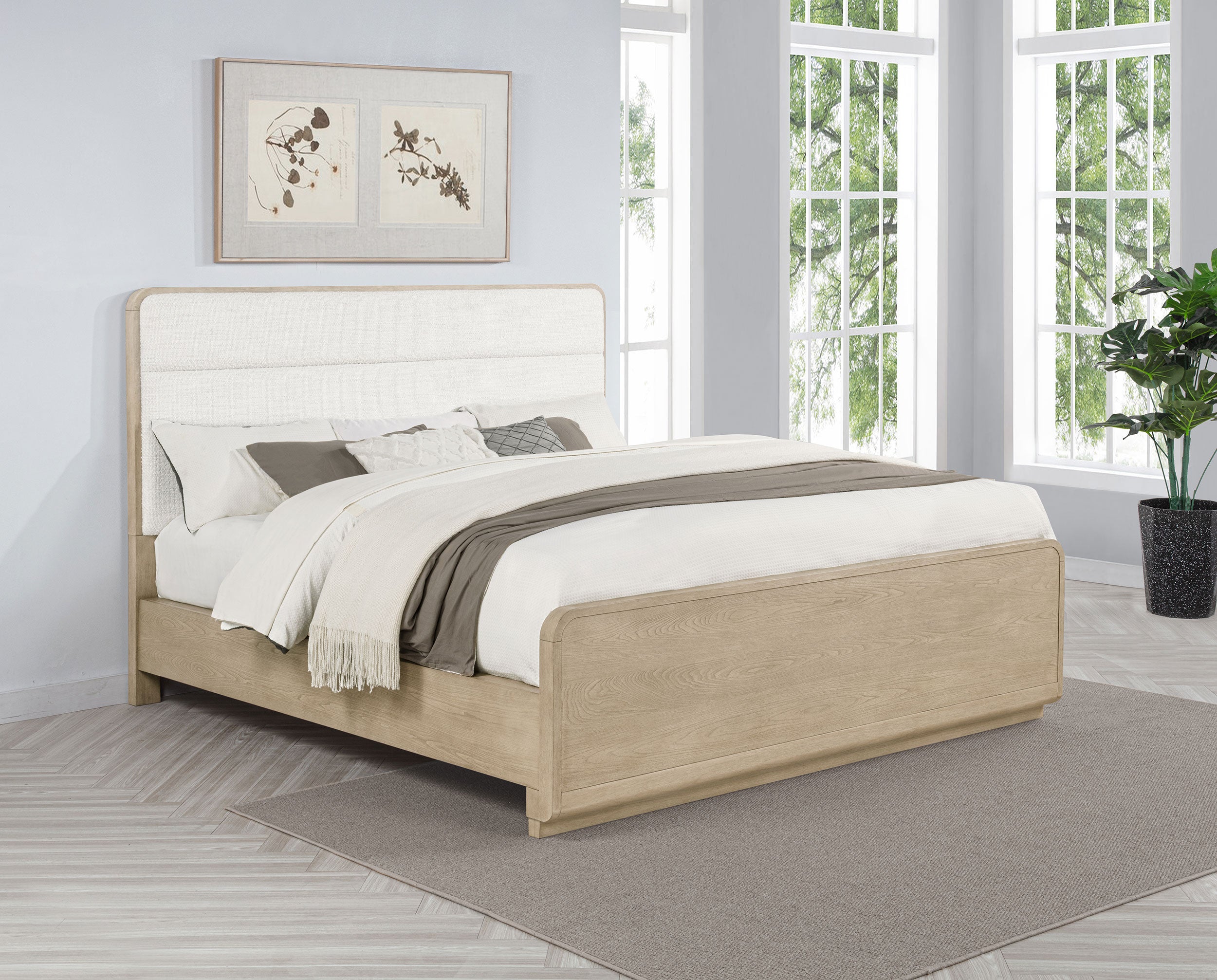 Ladera Panel Bed