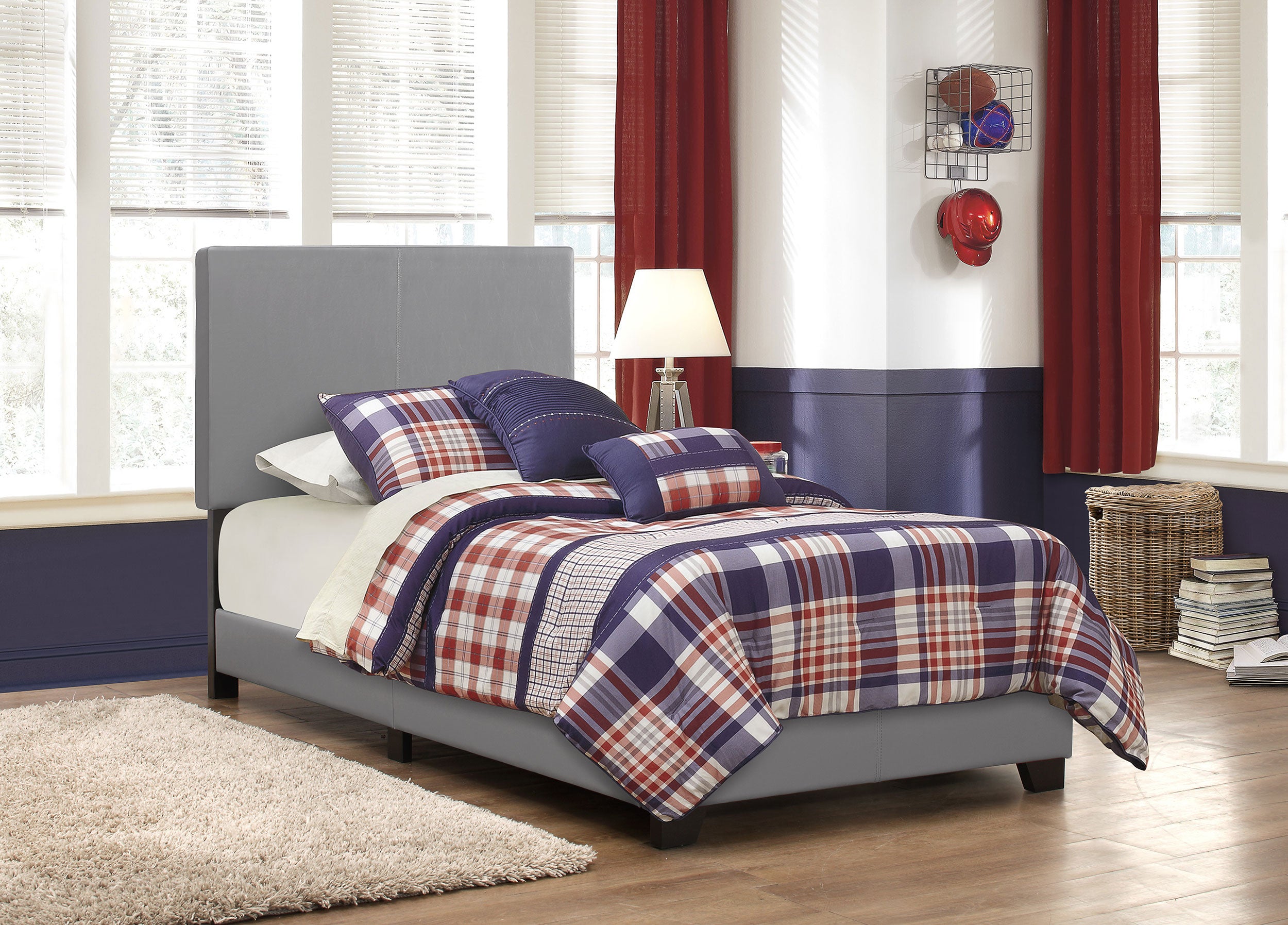 Dorian Panel Bed