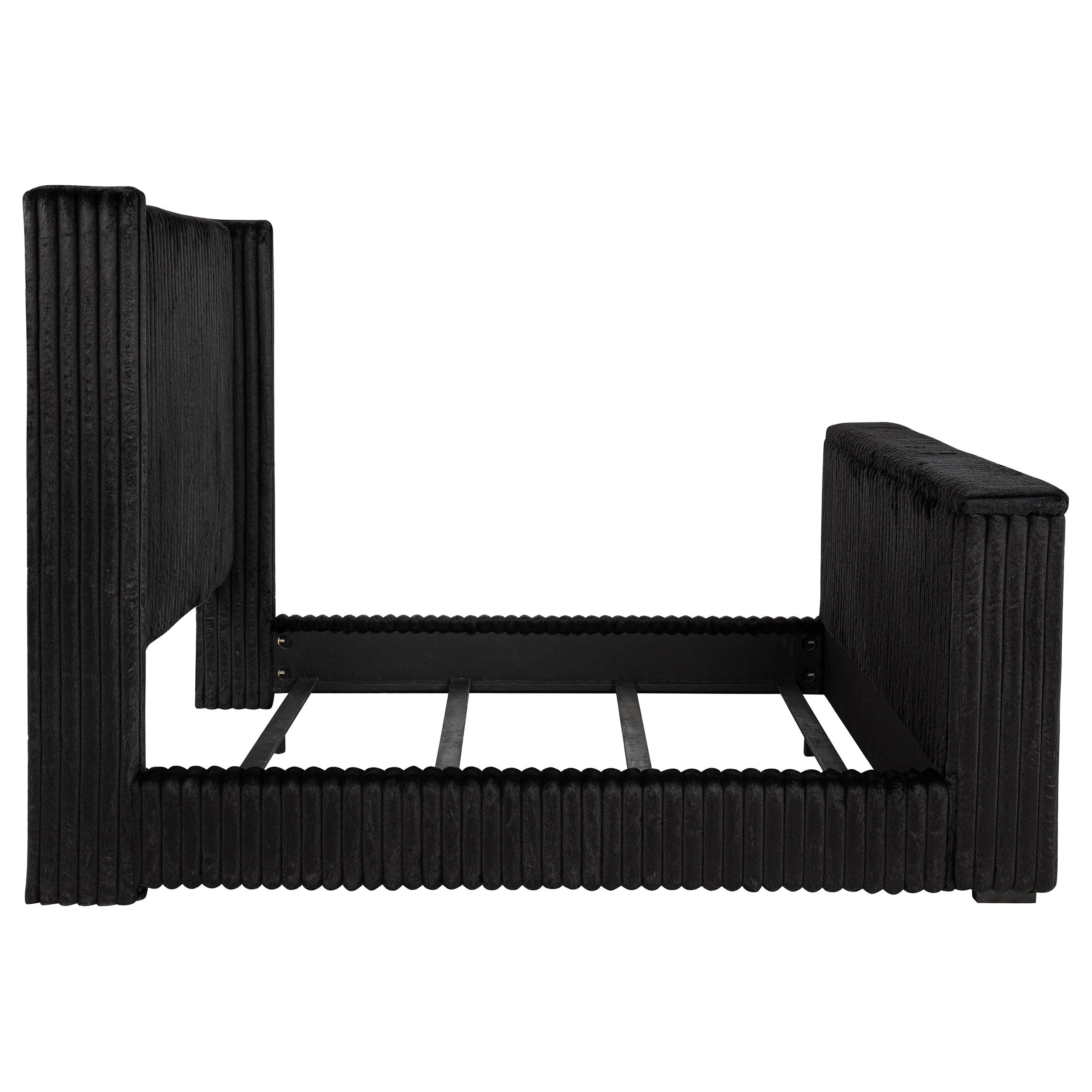 Centergrove Wingback TV Bed