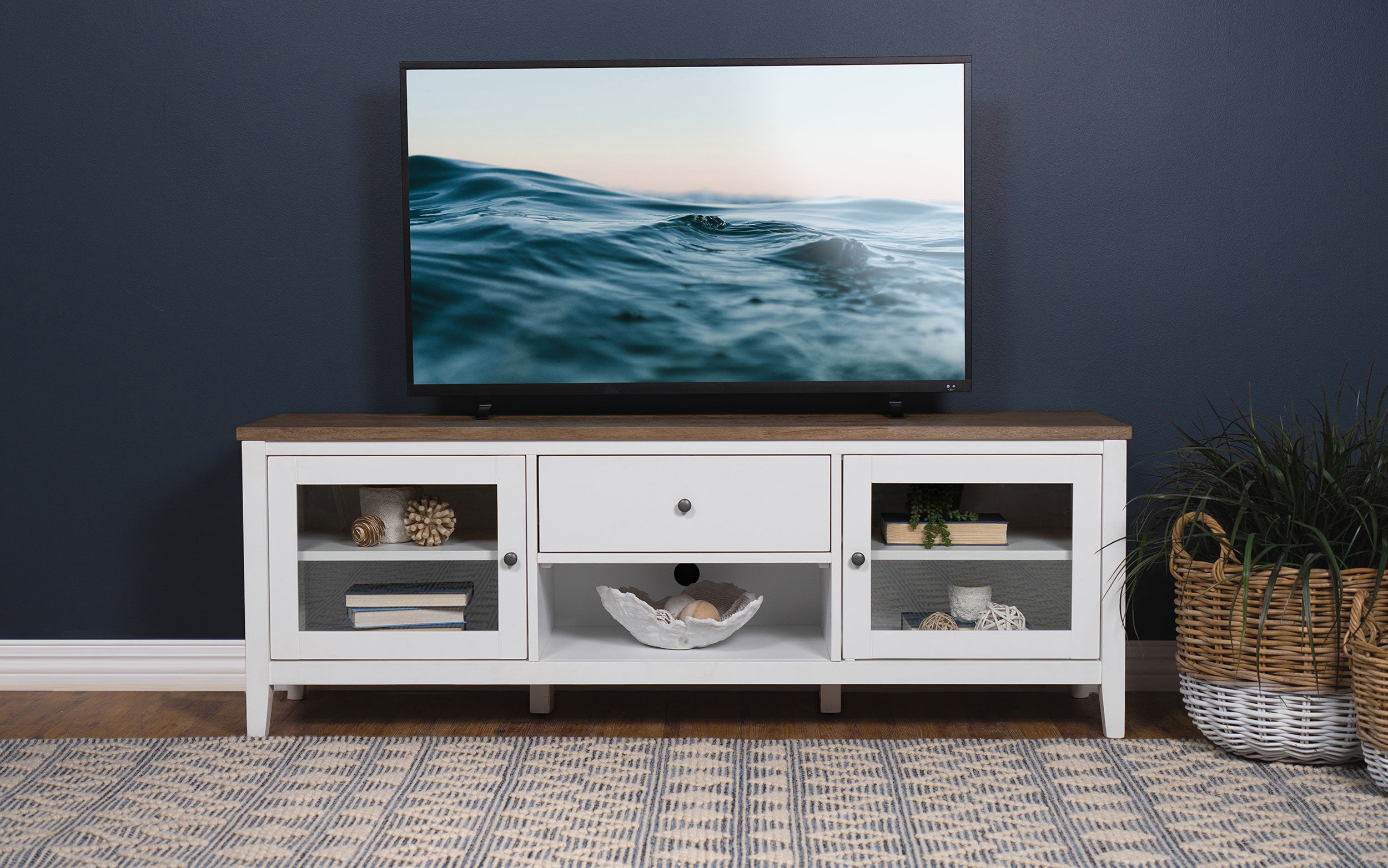 Hollis TV Stand