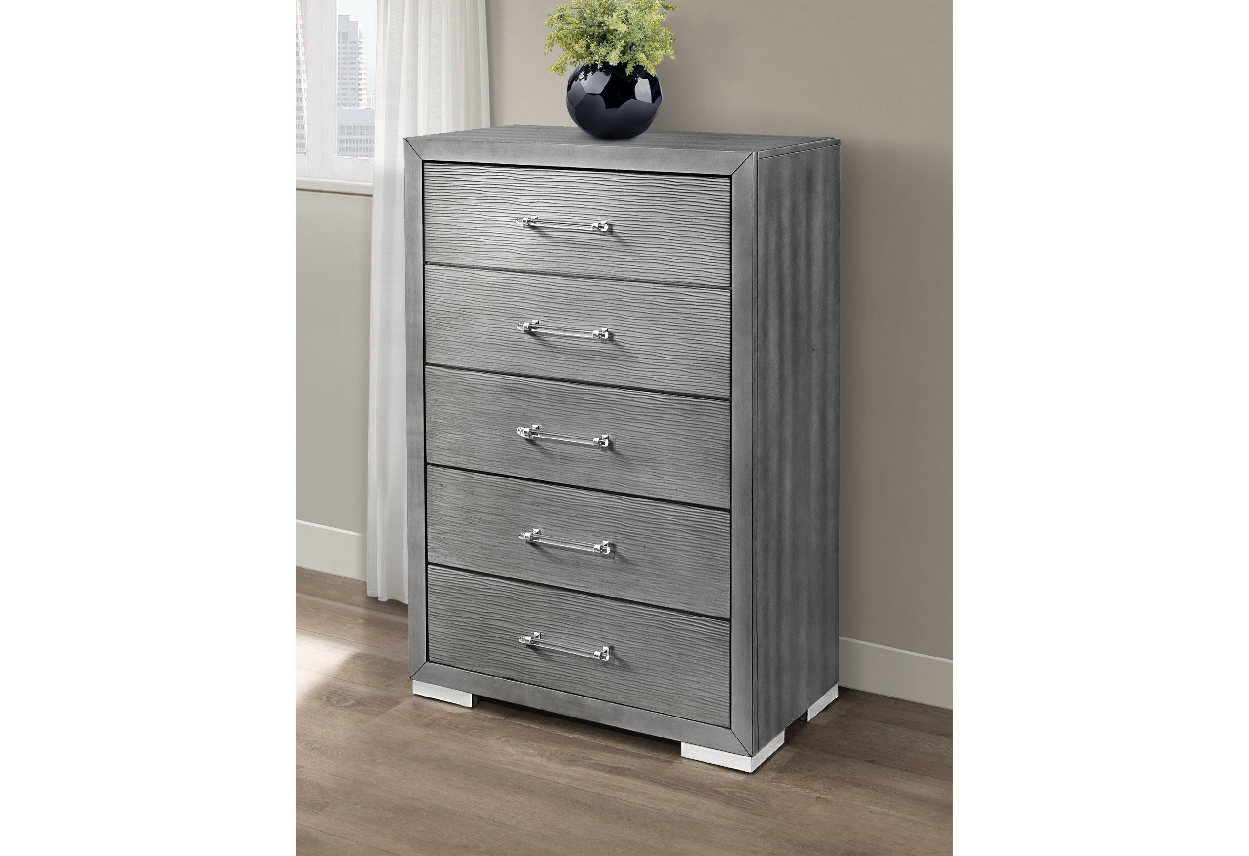 TIFFANY SILVER CHEST