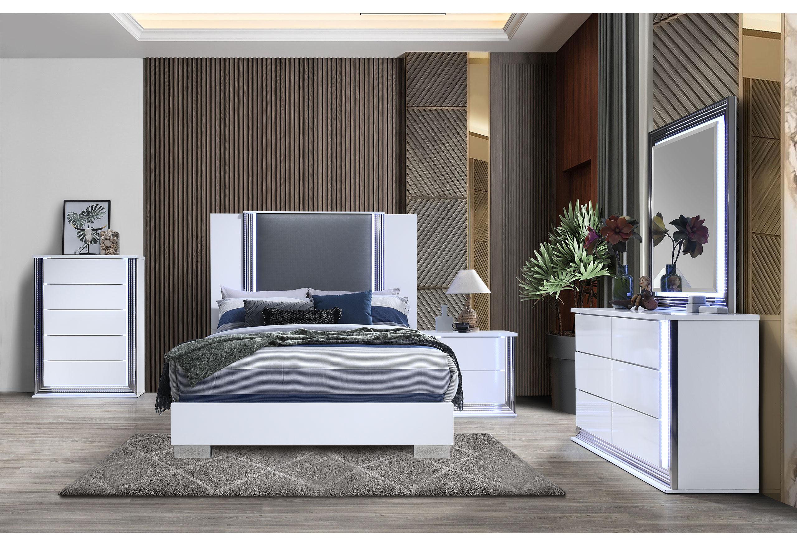 YLIME SMOOTH WHITE DRESSER, MIRROR, NIGHTSTAND
