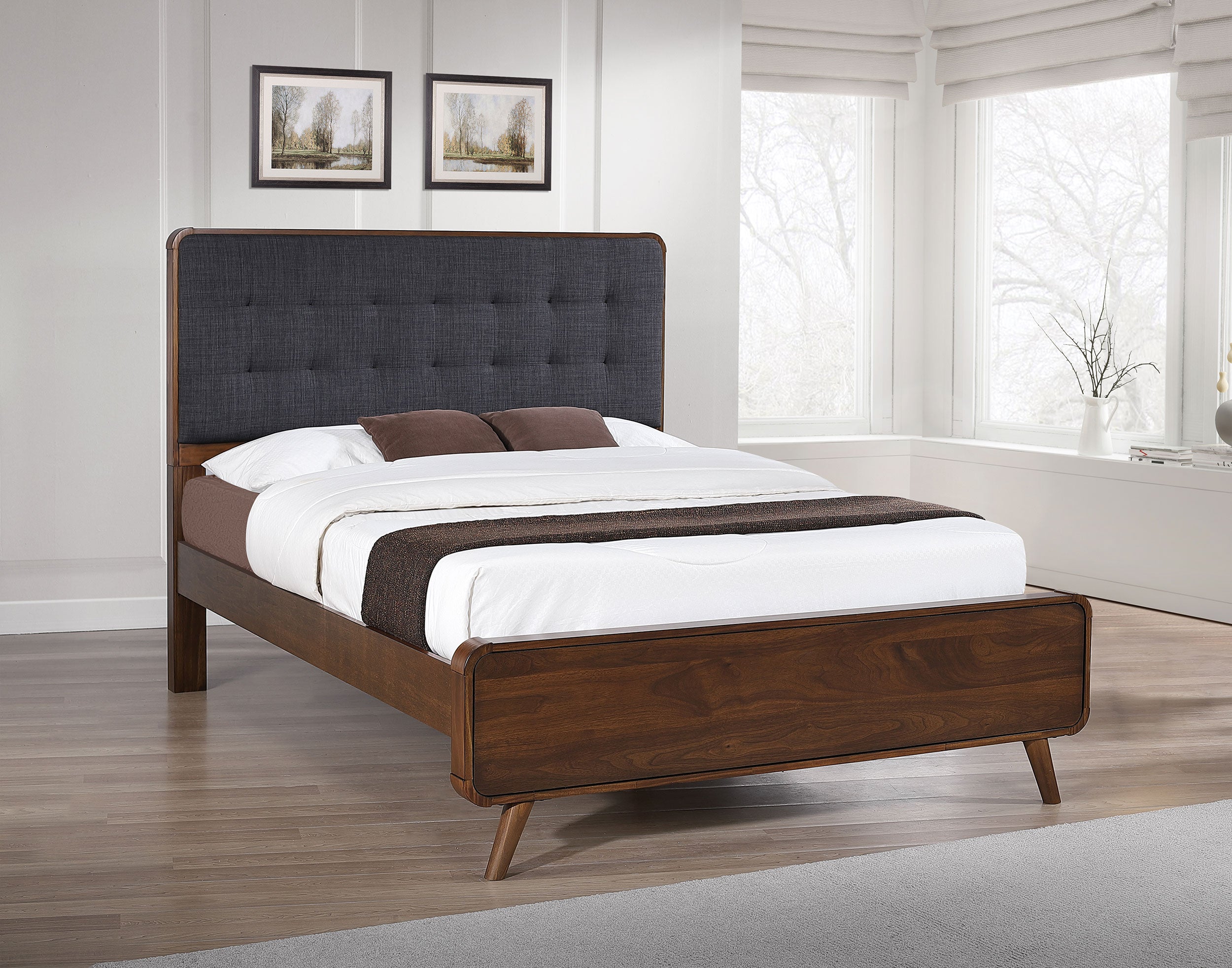Robyn Panel Platform Bed