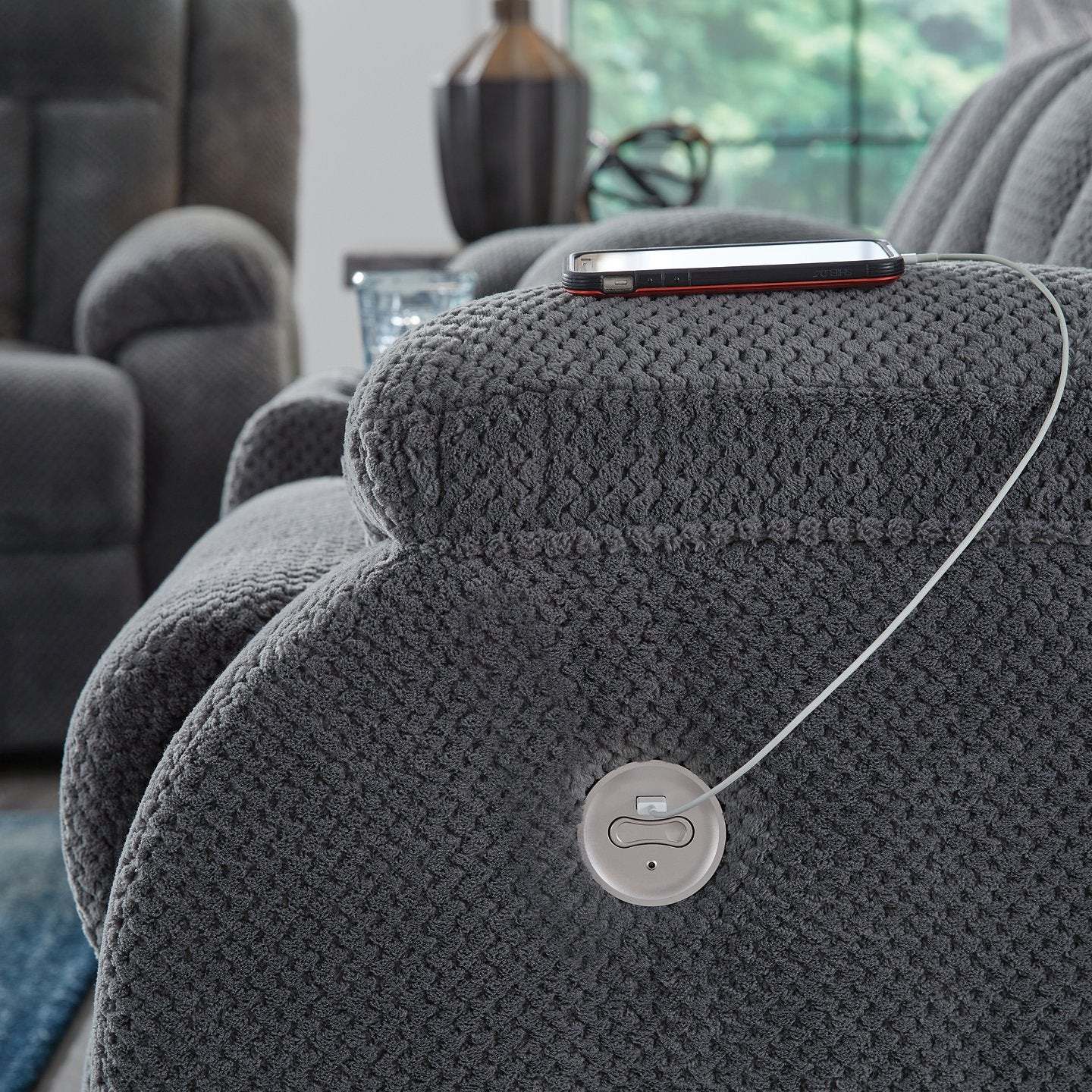 Observation Power Reclining Loveseat with Console