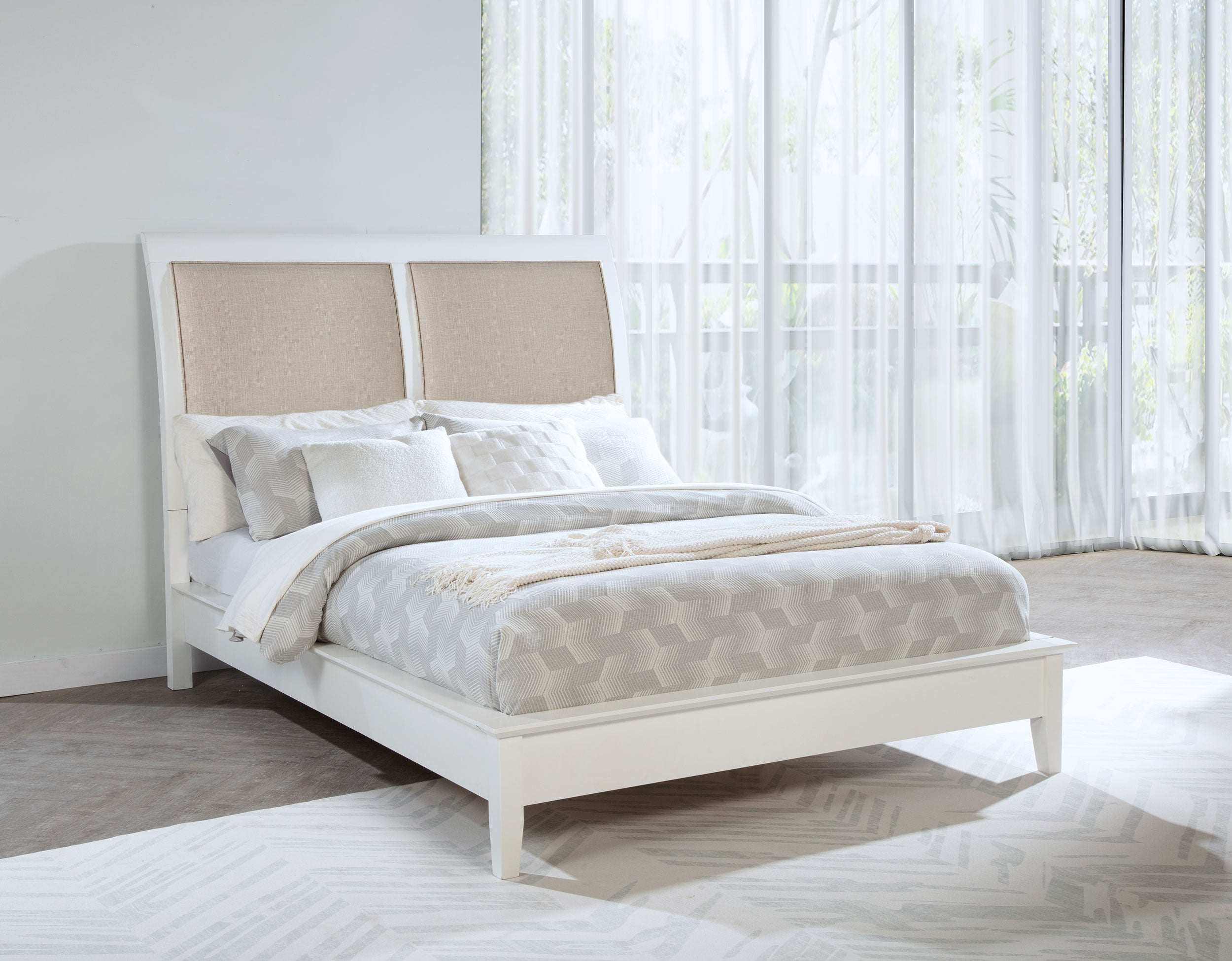 Bexhill California King, E.King, Queen Bed
