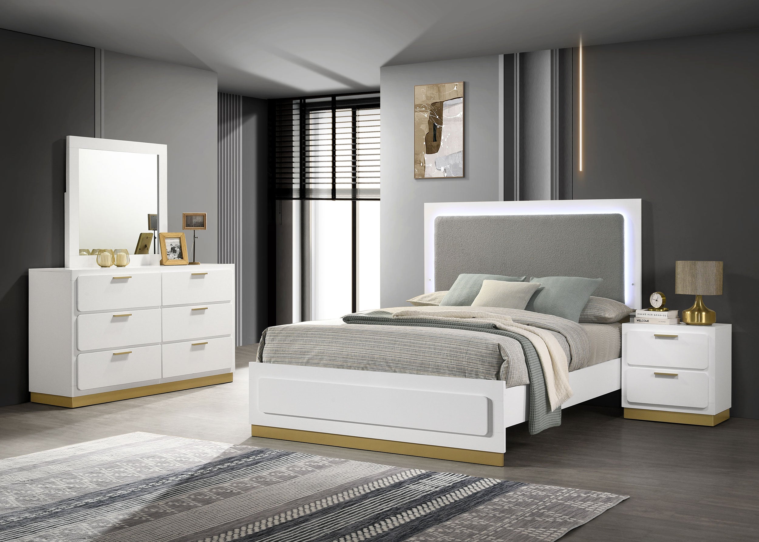 Caraway 4 Pc & Pc E.King, Cal.King, & Queen Bedroom Set Black & White