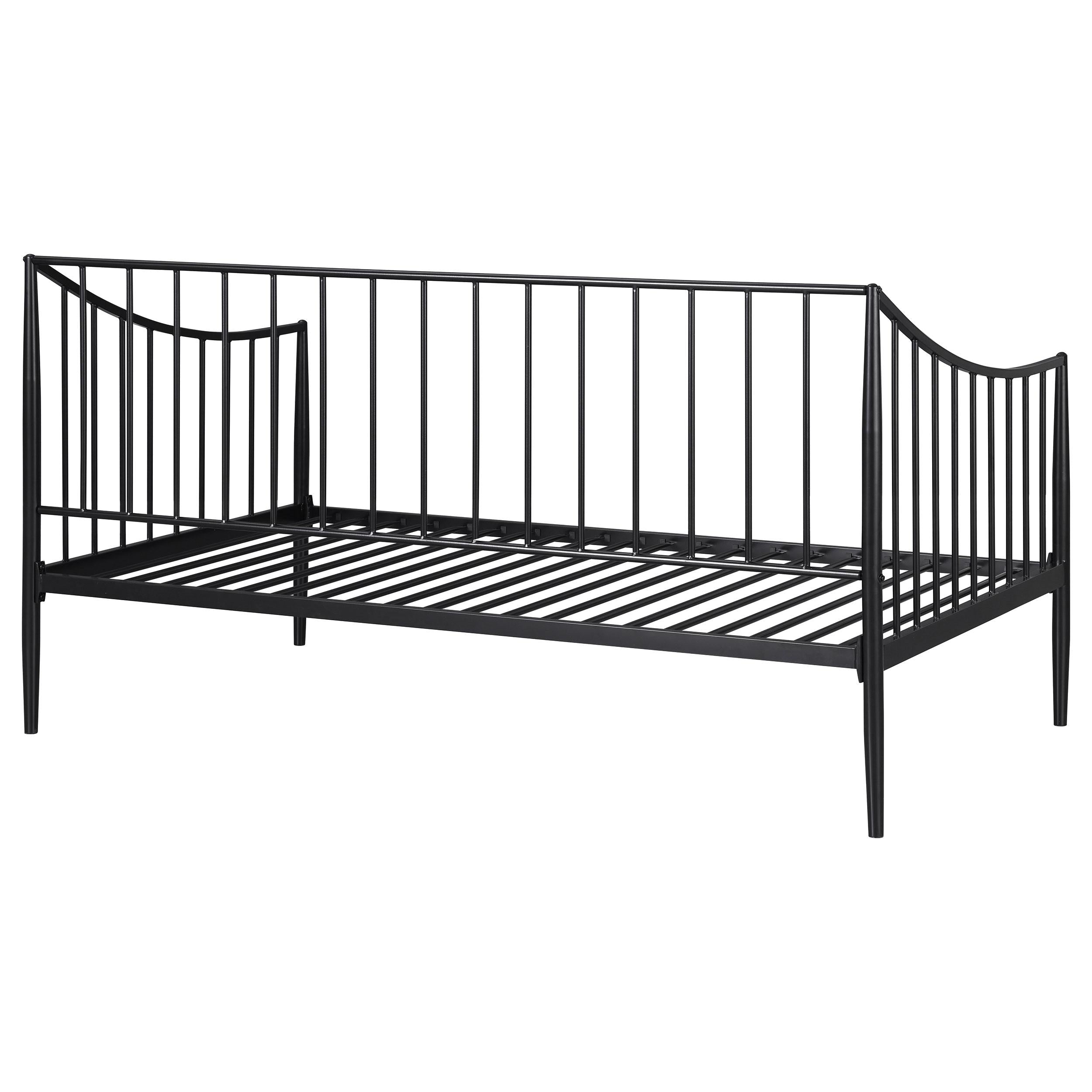 Newbury Daybeds