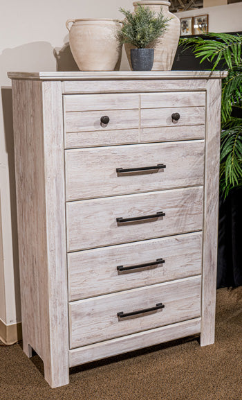 Makidern Chest of Drawers